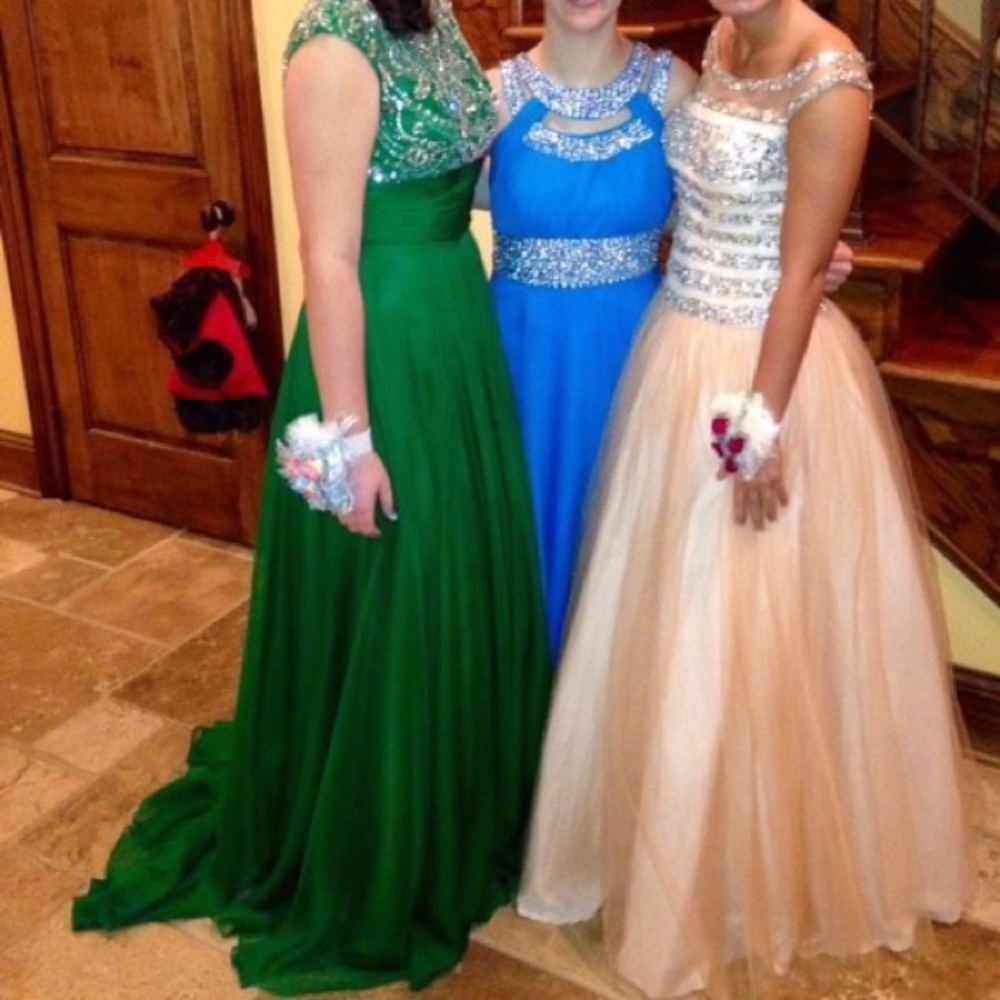 MacDuggal prom dress